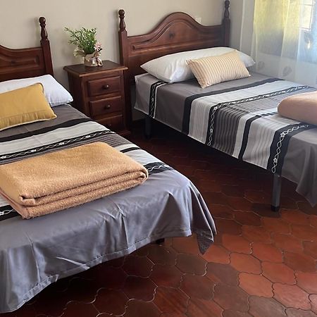 Hostal Sabor Fusion Hotell La Pradera de Navalhorno Exteriör bild