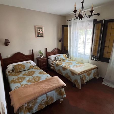 Hostal Sabor Fusion Hotell La Pradera de Navalhorno Exteriör bild